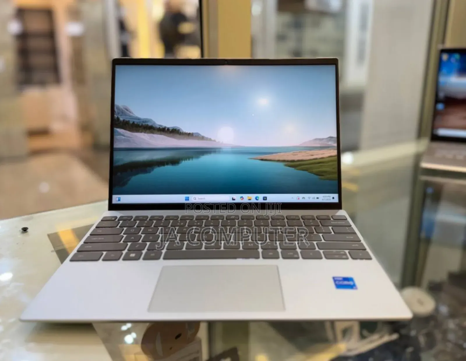 New Laptop Dell Inspiron 15 16GB Intel Core I5 SSD 512GB