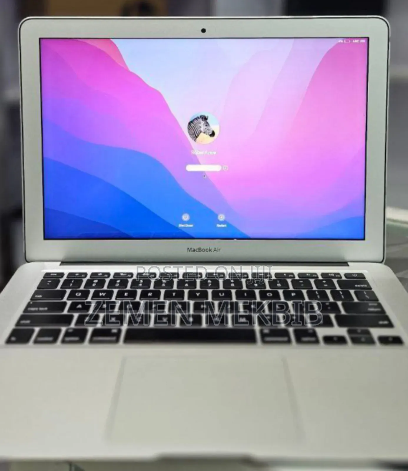 New Laptop Apple MacBook Air 2017 8GB Intel Core I5 SSD 128GB