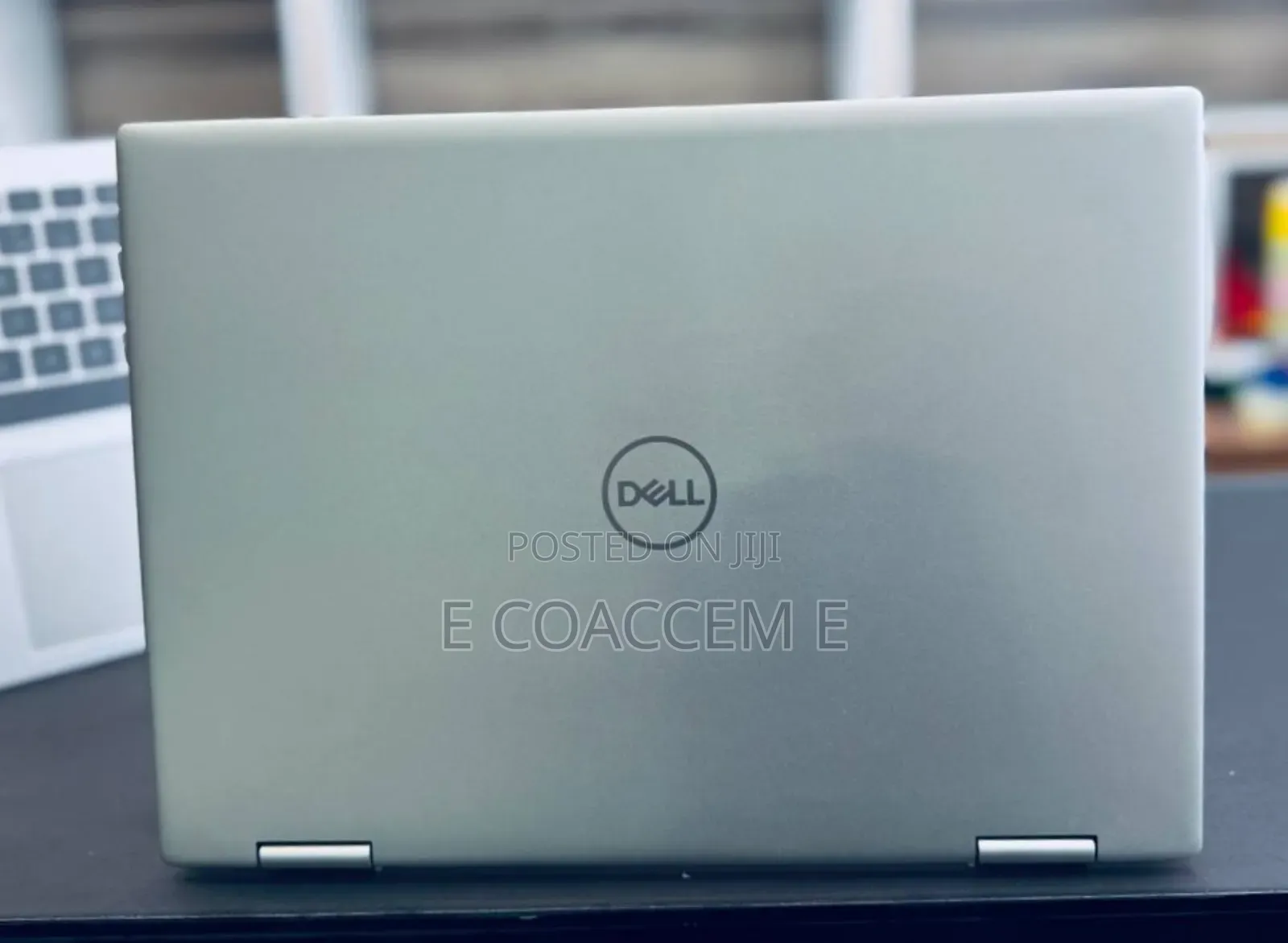 New Laptop Dell 8GB AMD Ryzen 5 SSD 512GB