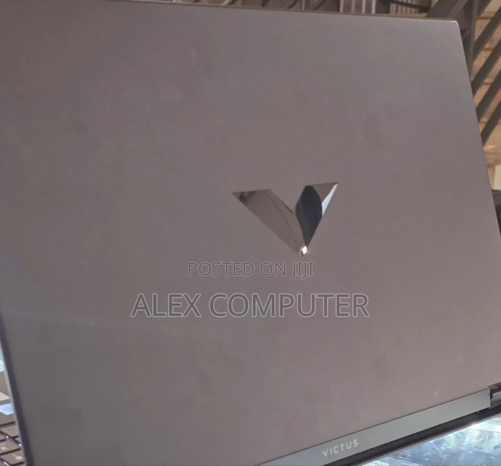 New Laptop HP Victus 15 16GB Intel Core I7 SSD 1T