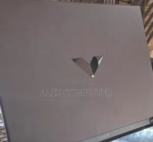 New Laptop HP Victus 15 16GB Intel Core I7 SSD 1T