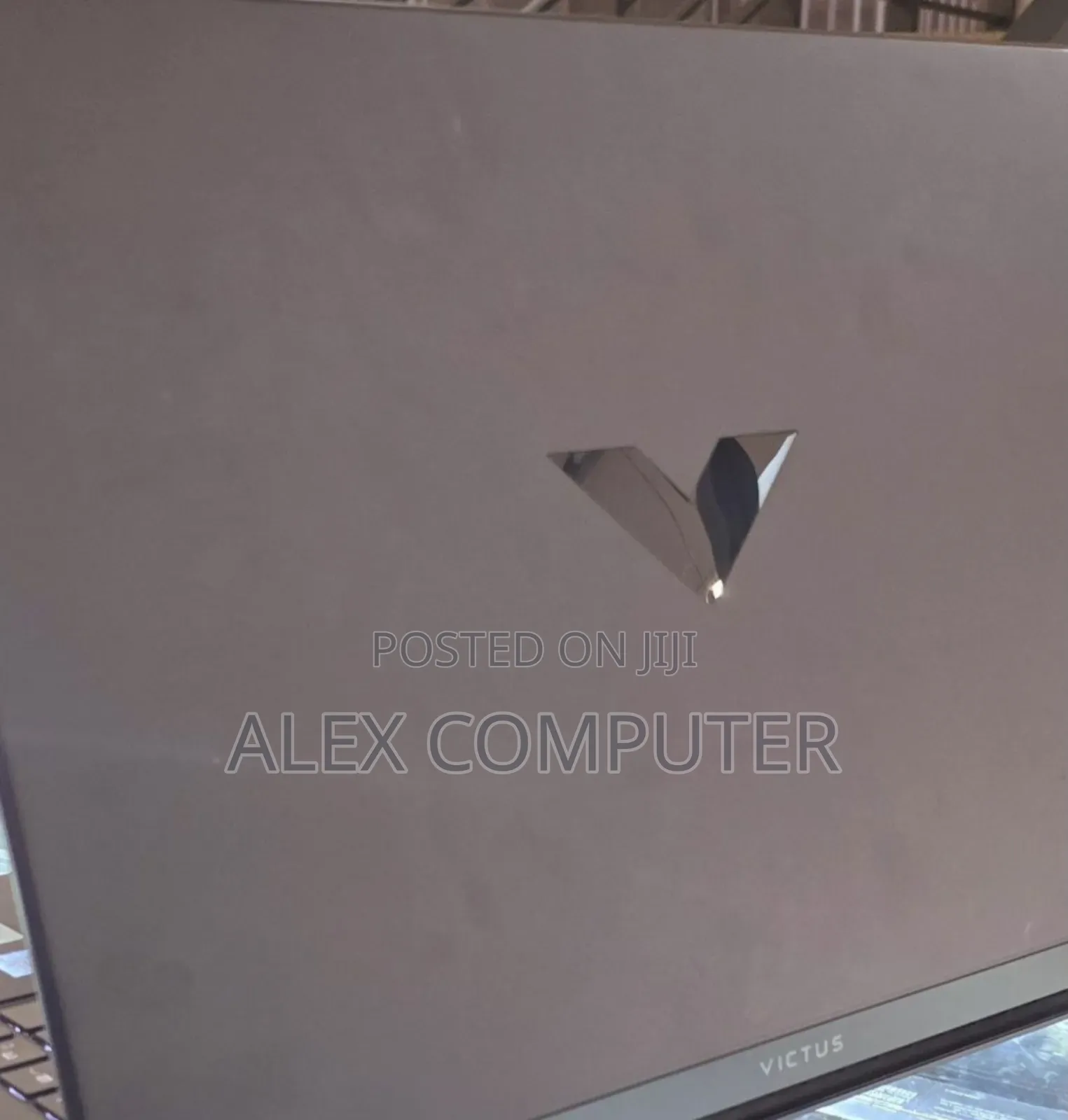 New Laptop HP Victus 15 16GB Intel Core I7 SSD 1T