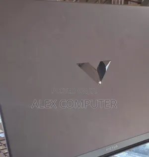 New Laptop HP Victus 15 16GB Intel Core I7 SSD 1T