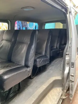 Toyota HiAce 2007 Silver