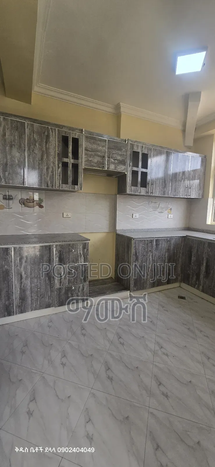 Furnished 3bdrm Condo in የሚሸጥ 40/60 ኮንዶሚኒየም, Bole for sale