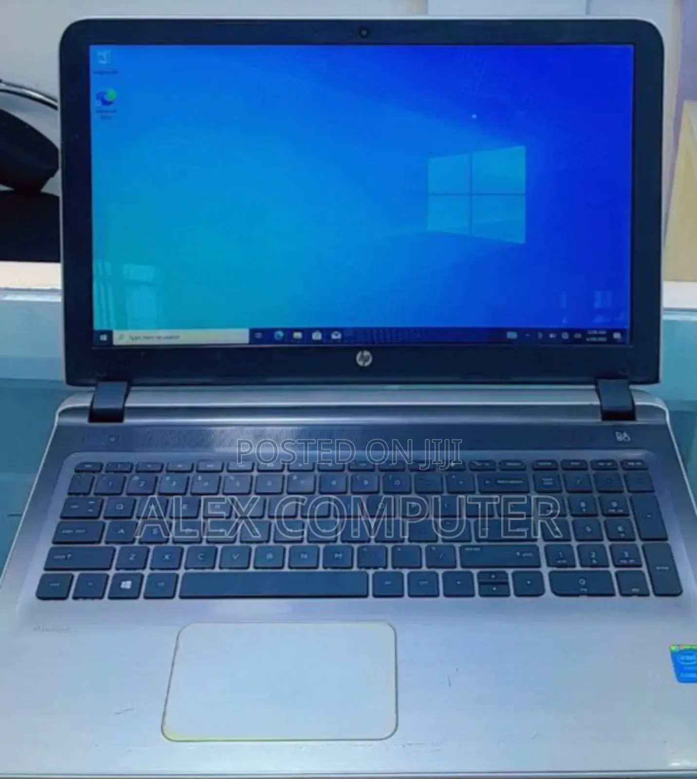 New Laptop HP Pavilion 15 8GB Intel Core I5 HDD 1T