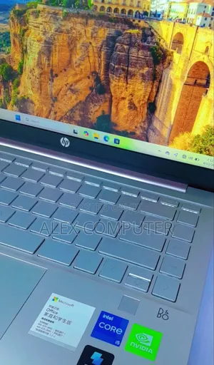 New Laptop HP Pavilion 14 16GB Intel Core I5 SSD 512GB