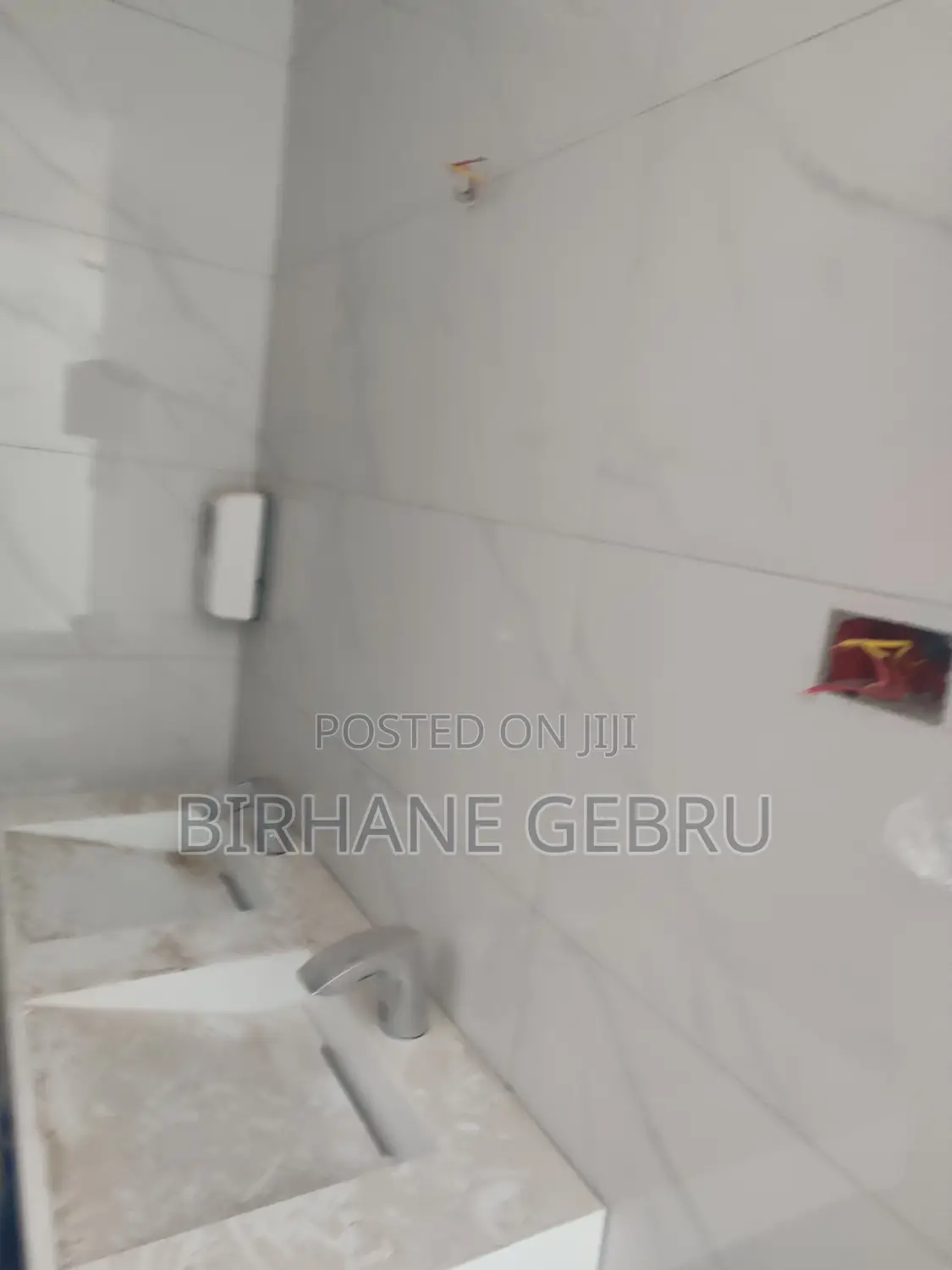 Complex Apartiment Rent for Business or Office