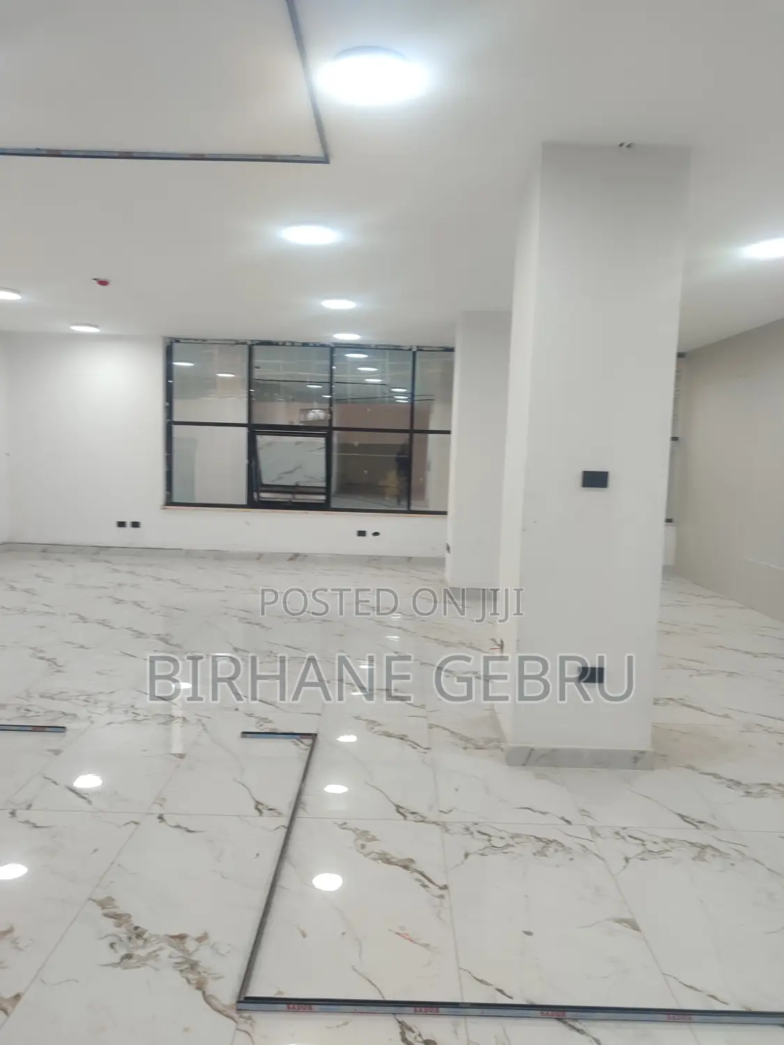 Complex Apartiment Rent for Business or Office