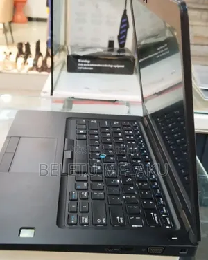 New Laptop Dell Latitude 5490 8GB Intel Core I7 SSD 256GB