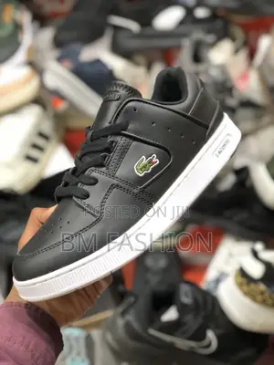 Photo - Original Lacoste Full Black