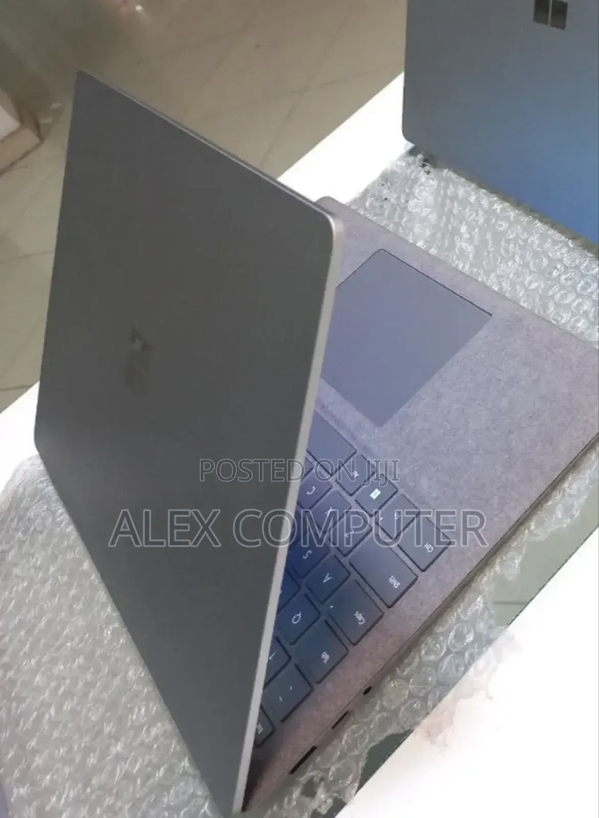 New Laptop Microsoft Surface Laptop 4 16GB Intel Core I7 SSD 512GB