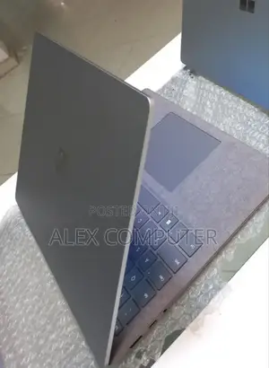 New Laptop Microsoft Surface Laptop 4 16GB Intel Core I7 SSD 512GB