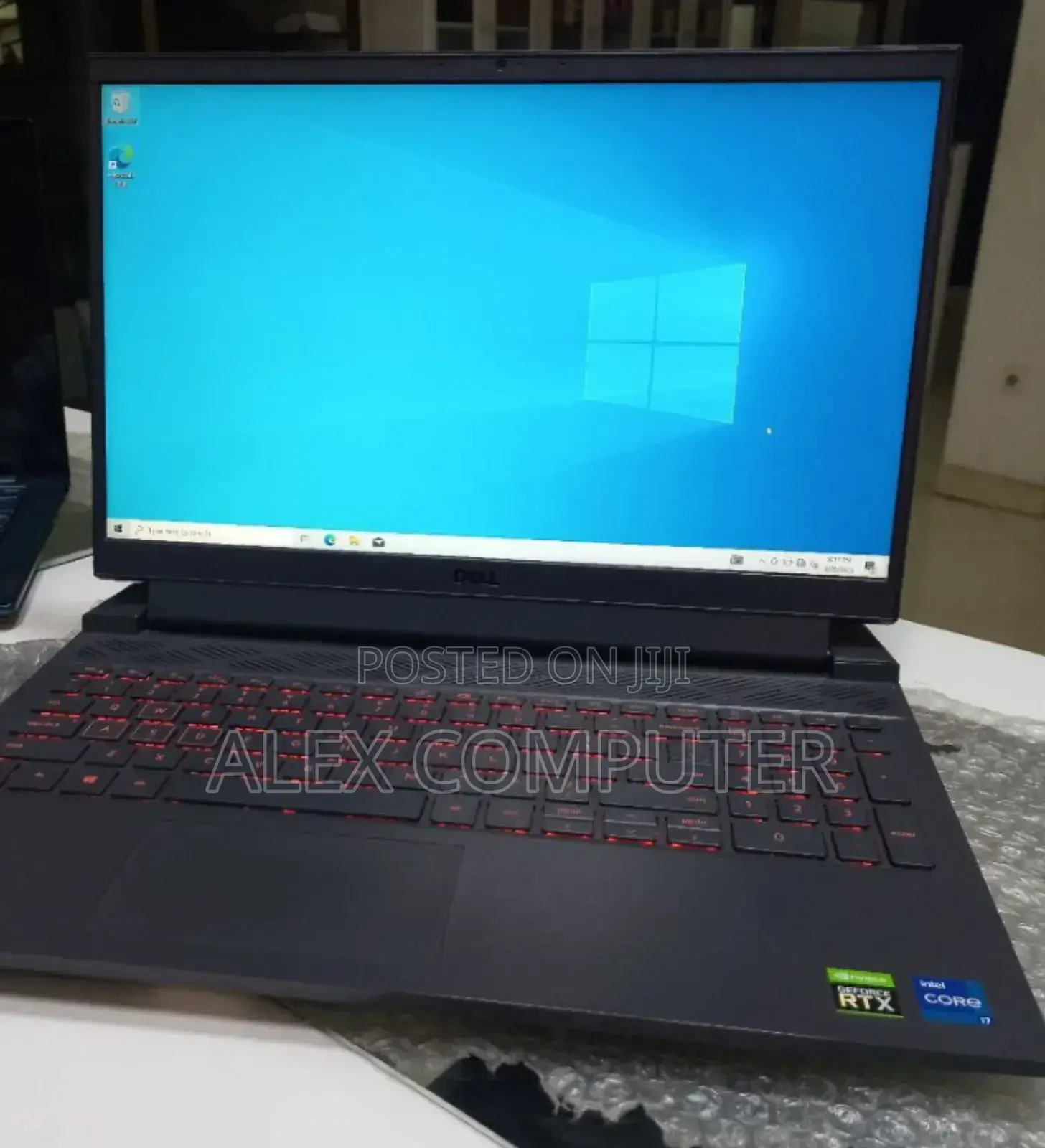 New Laptop Dell G15 5535 16GB Intel Core I7 SSD 512GB