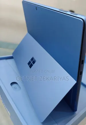 New Microsoft Surface Pro 11th Edition, a Copilot+ PC 16GB SSD 512GB