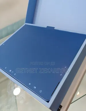 New Microsoft Surface Pro 11th Edition, a Copilot+ PC 16GB SSD 512GB