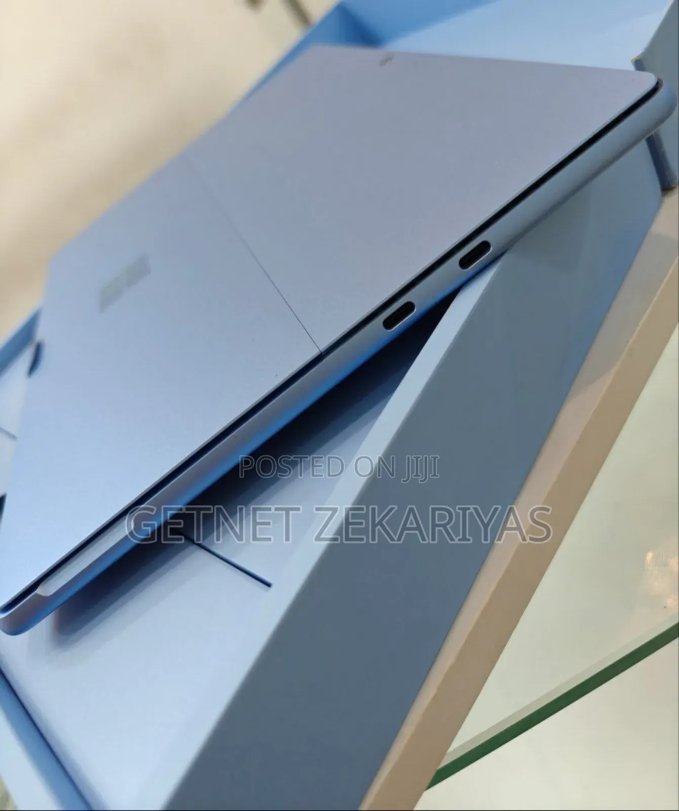 New Microsoft Surface Pro 11th Edition, a Copilot+ PC 16GB SSD 512GB