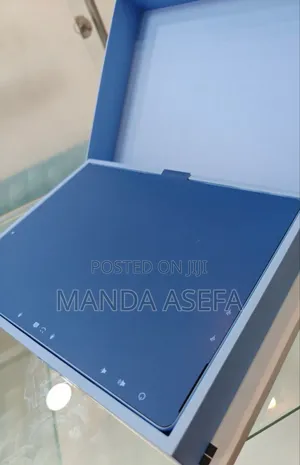 New Laptop Microsoft 16GB Qualcomm Snapdragon X Elite SSD 512GB