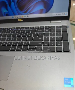 Photo - New Laptop Dell Latitude 15 5580 16GB Intel Core I7 SSD 512GB