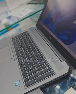 Photo - New Laptop HP ZBook 15 16GB Intel Core I7 SSD 512GB