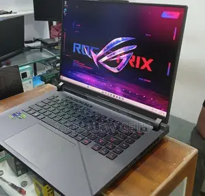 New Laptop Asus ROG Strix G15 32GB Intel Core I9 SSD 1T
