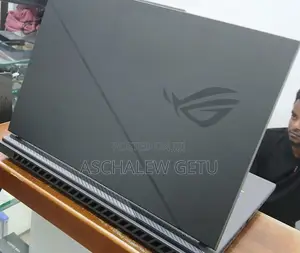 New Laptop Asus ROG Strix G15 32GB Intel Core I9 SSD 1T