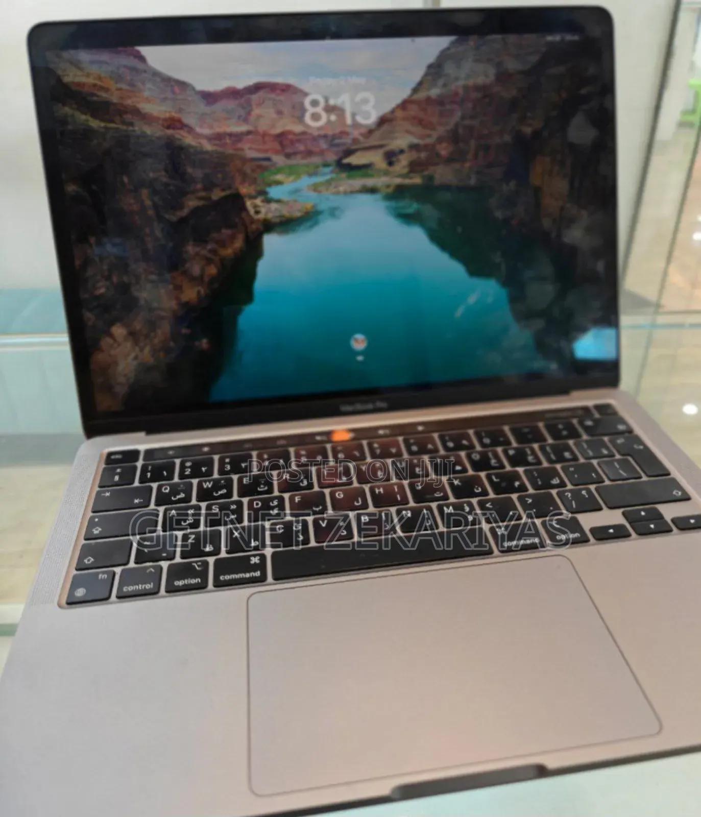 New Laptop Apple MacBook Pro 2022 M2 8GB Apple M2 SSD 256GB