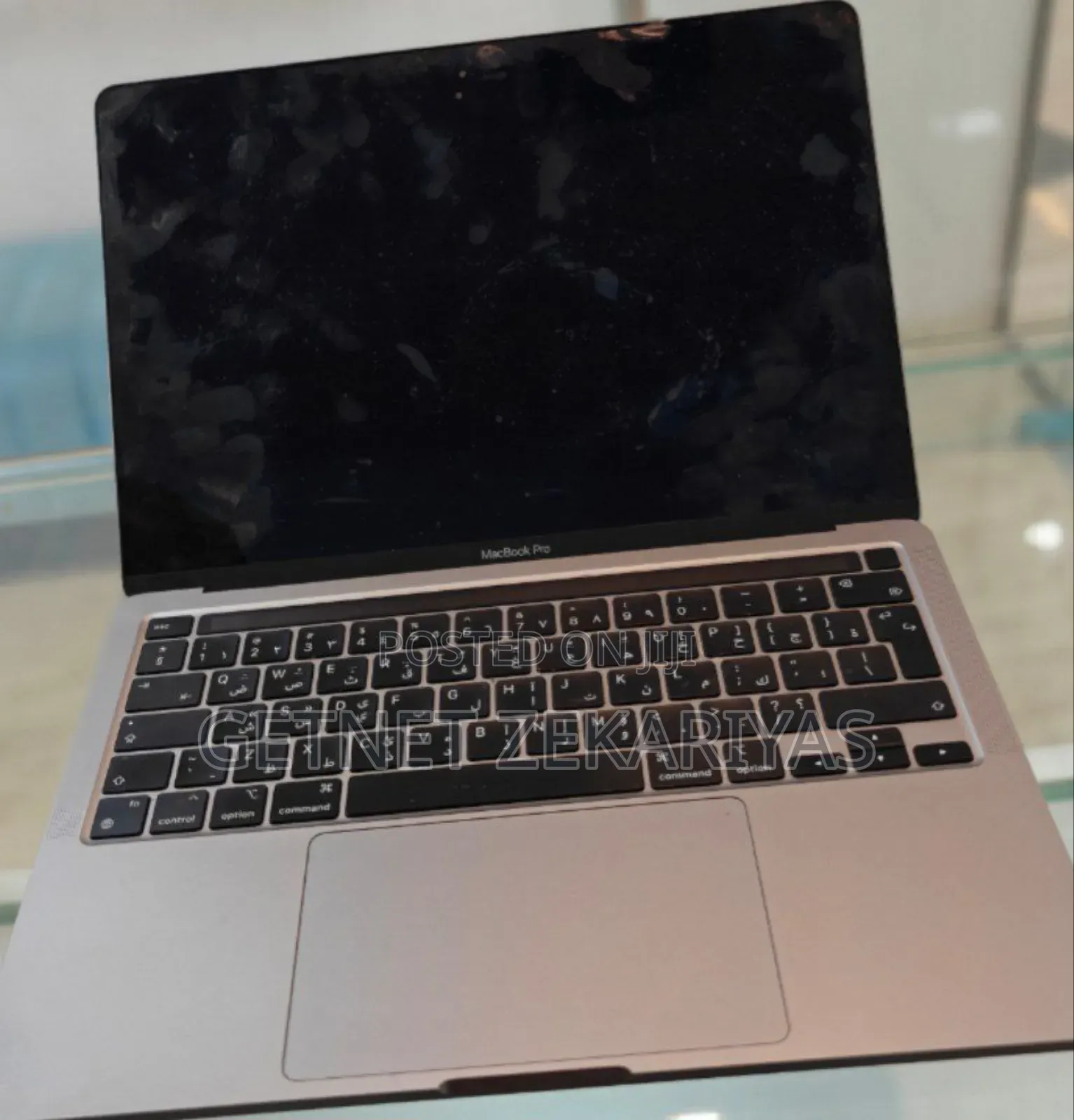 New Laptop Apple MacBook Pro 2022 M2 8GB Apple M2 SSD 256GB