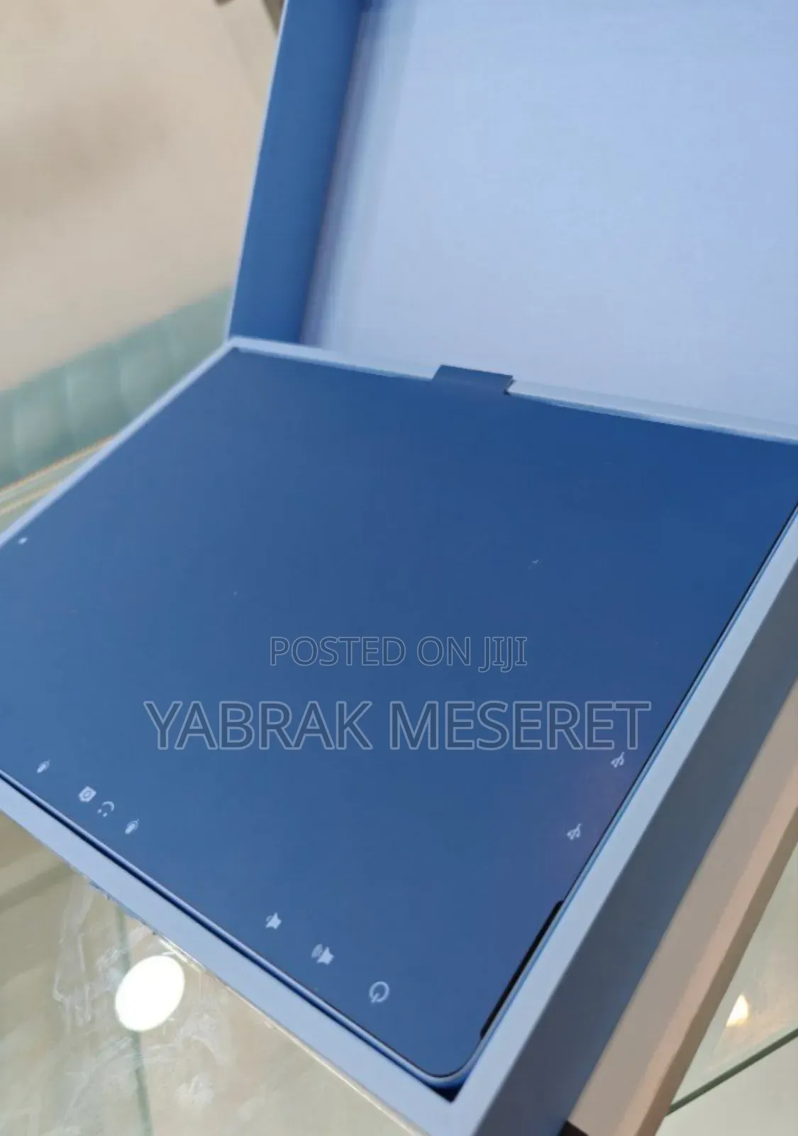 New Microsoft Surface Pro 11th Edition, a Copilot+ PC 16GB SSD 512GB