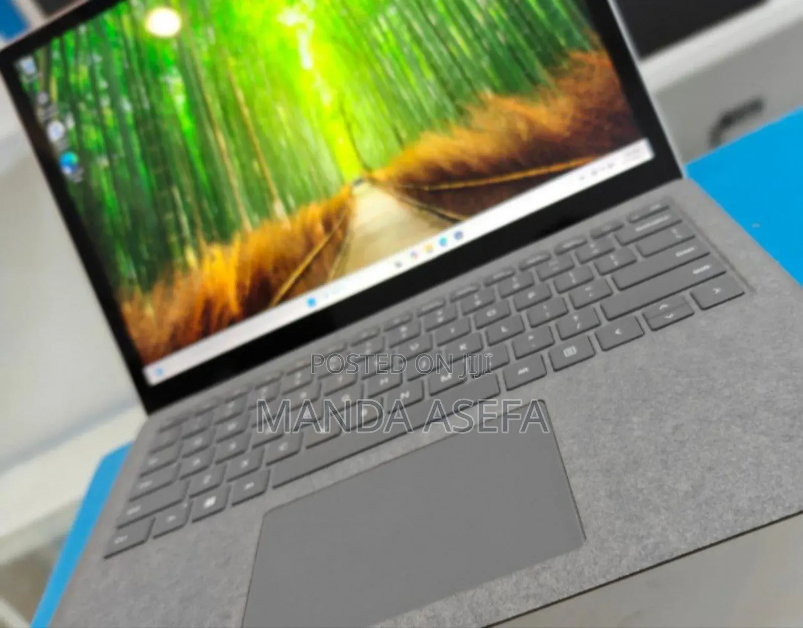 New Laptop Microsoft Surface 16GB Intel Core I7 SSD 512GB