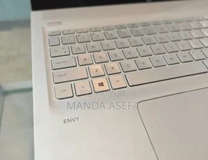 New Laptop HP Envy 15 8GB Intel Core I5 HDD+SSD 1T