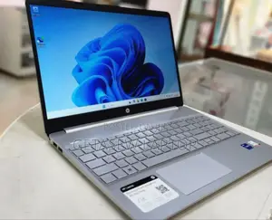 New Laptop HP Stream Notebook 8GB Intel Core I7 SSD 512GB