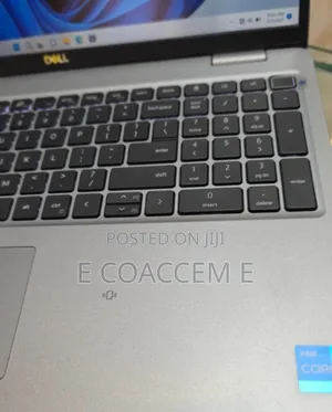 New Laptop Dell 16GB Intel Core I7 SSD 512GB