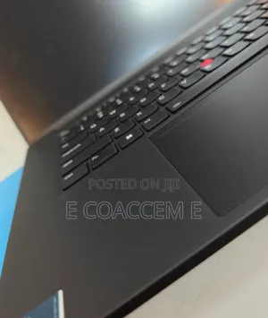 New Laptop Lenovo 32GB Intel Core Ultra 9 SSD 1T