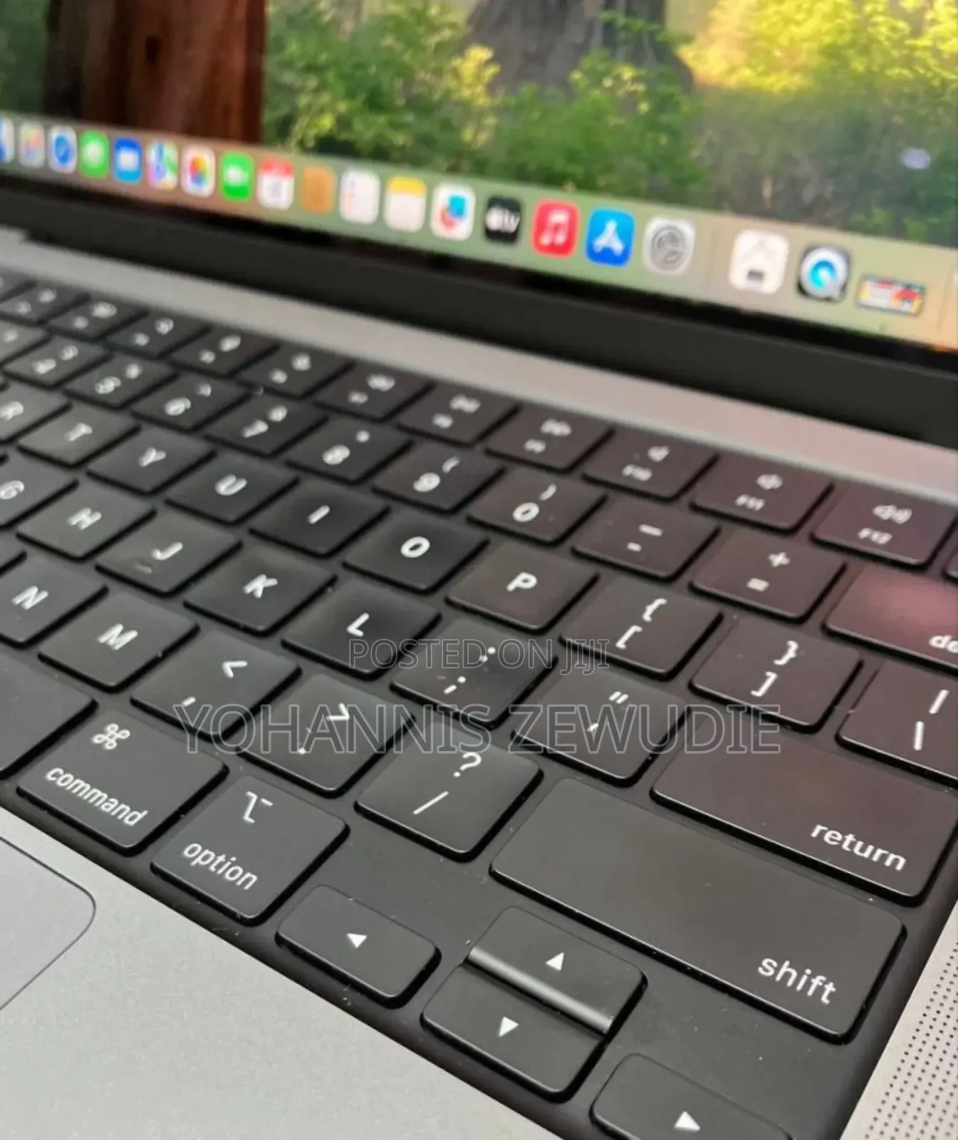New Laptop Apple MacBook Pro M1 16GB Apple M1 Pro SSD 1T