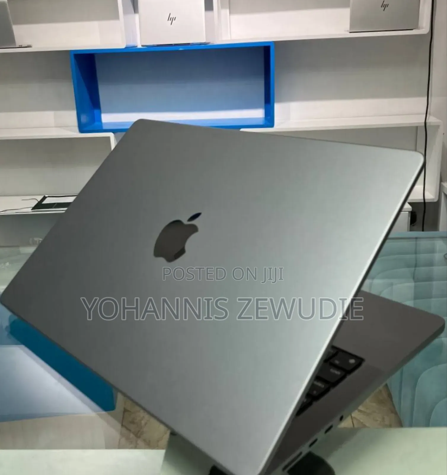 New Laptop Apple MacBook Pro M1 16GB Apple M1 Pro SSD 1T