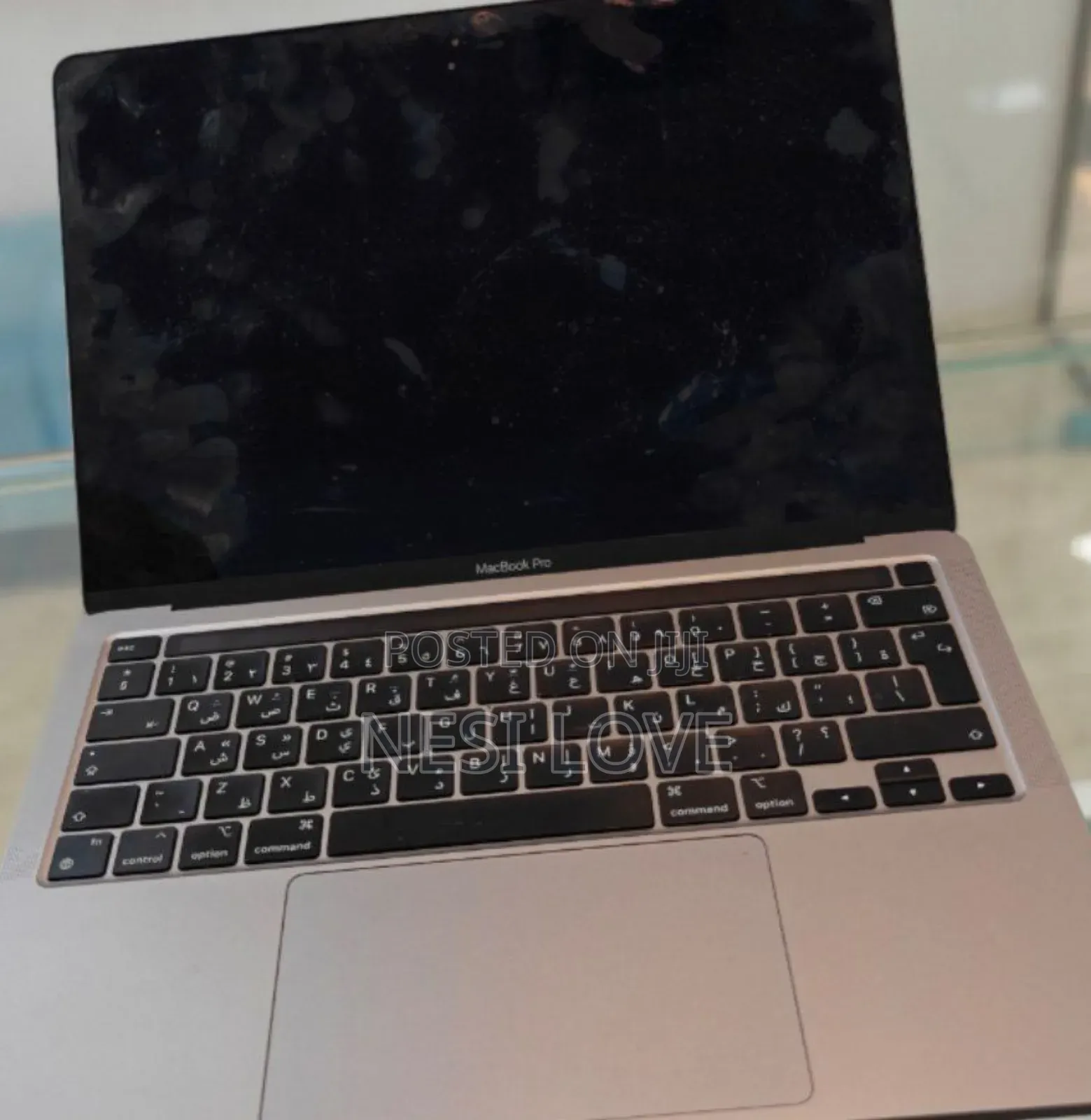 New Laptop Apple MacBook Pro 2022 M2 8GB SSD 256GB