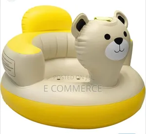 ልጆች በ አየር የሚሞላ ሶፋ