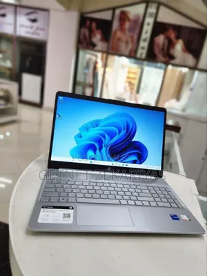 New Laptop HP Stream Notebook 8GB Intel Core I7 SSD 512GB
