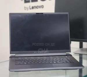 New Laptop Dell Alienware M18 R2 32GB Intel Core I9 SSD 1T