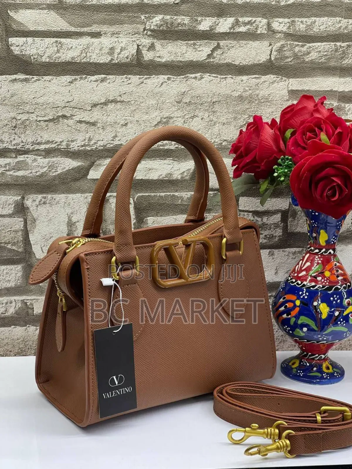 Valentino Handbag Premium Quality