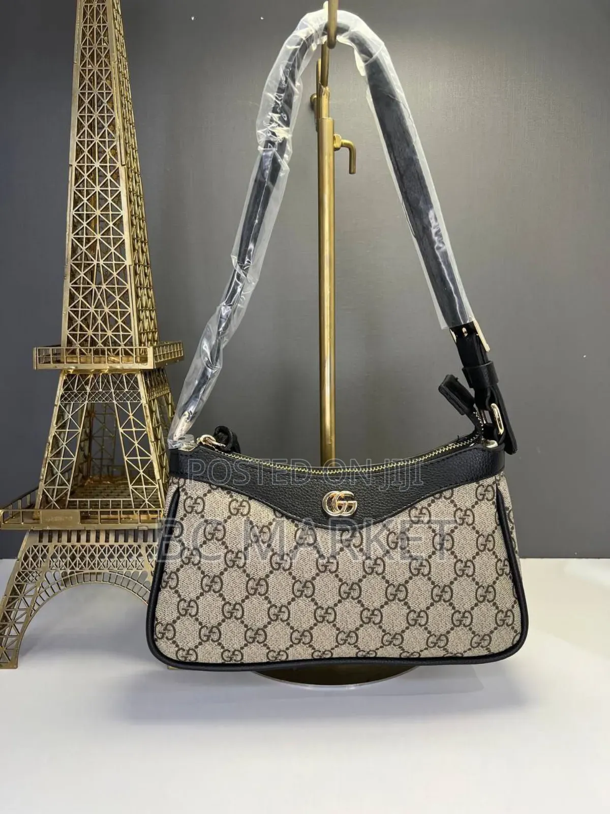 Gucci Small Shoulder Bag