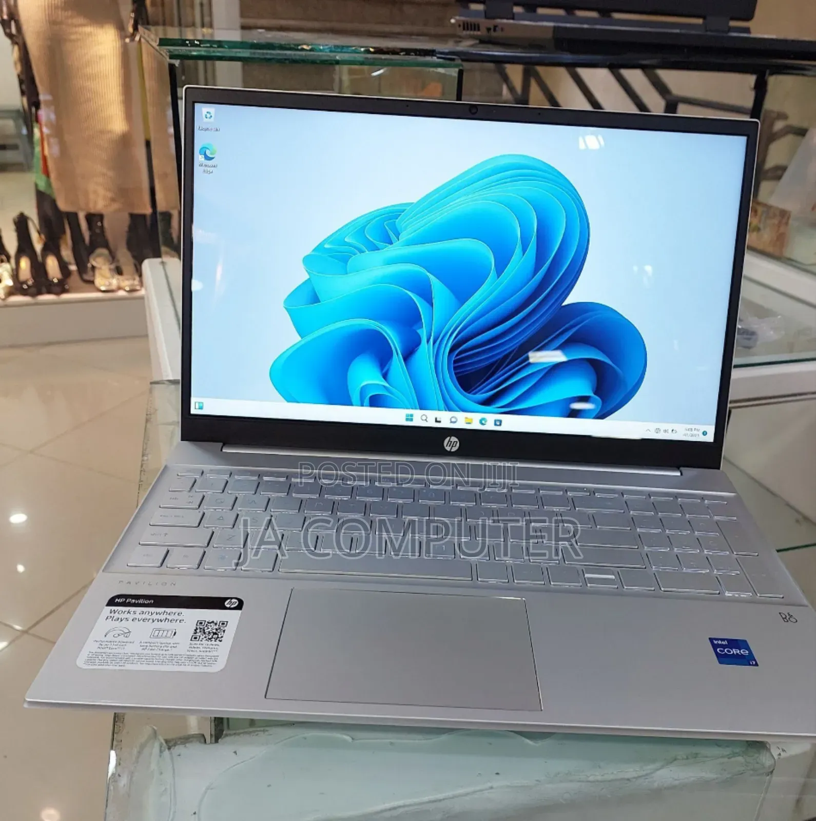 New Laptop HP Pavilion 15 8GB Intel Core I7 SSD 1T