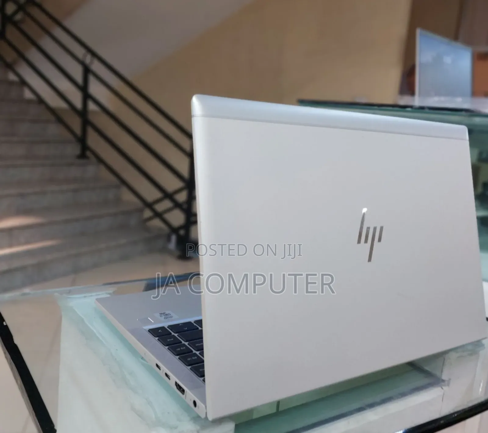 New Laptop HP EliteBook 830 G7 16GB Intel Core I7 SSD 512GB