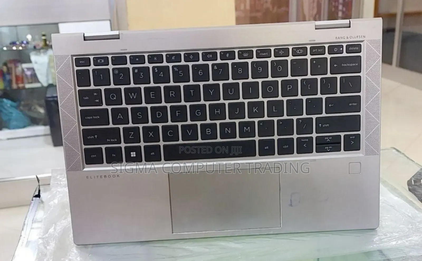 New Laptop HP EliteBook 830 G8 16GB Intel Core I5 SSD 512GB