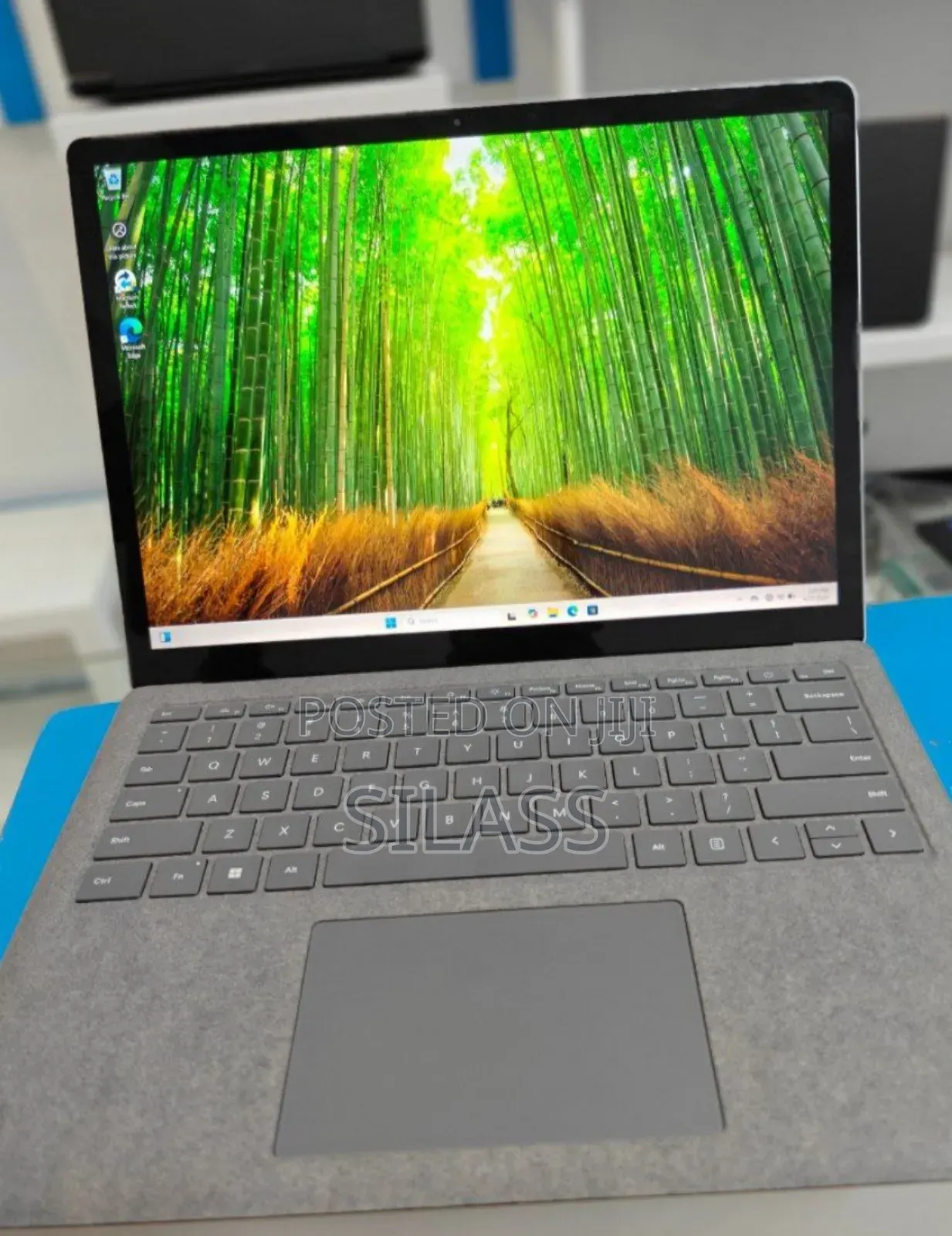 New Laptop Microsoft Surface 16GB Intel Core I7 SSD 512GB