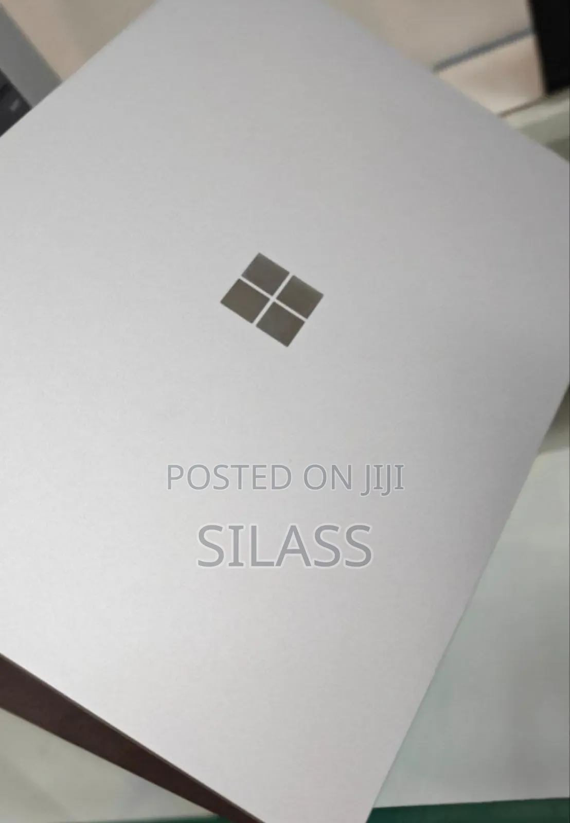 New Laptop Microsoft Surface 16GB Intel Core I7 SSD 512GB