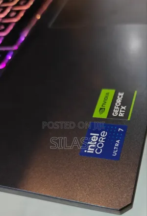 New Laptop MSI Cyborg 15 16GB Intel Core Ultra 7 SSD 1T