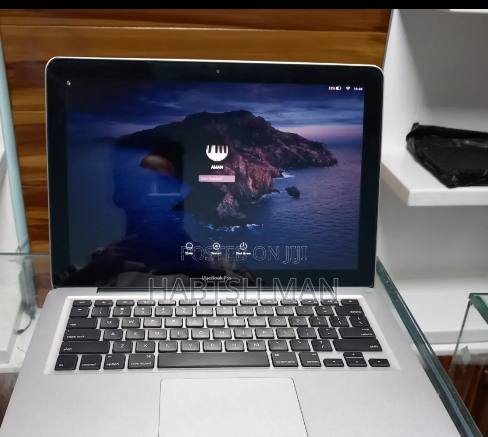 New Laptop Apple MacBook Pro 2012 8GB Intel Core I5 HDD 500GB