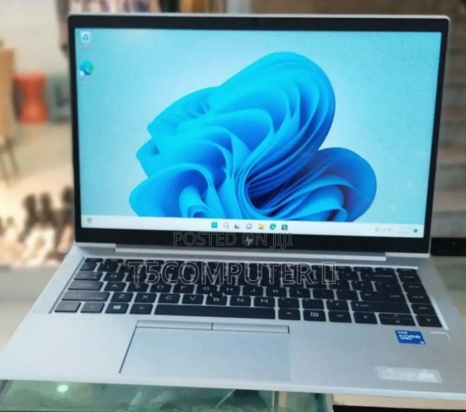 New Laptop HP EliteBook 840 G8 16GB Intel Core I5 SSD 512GB